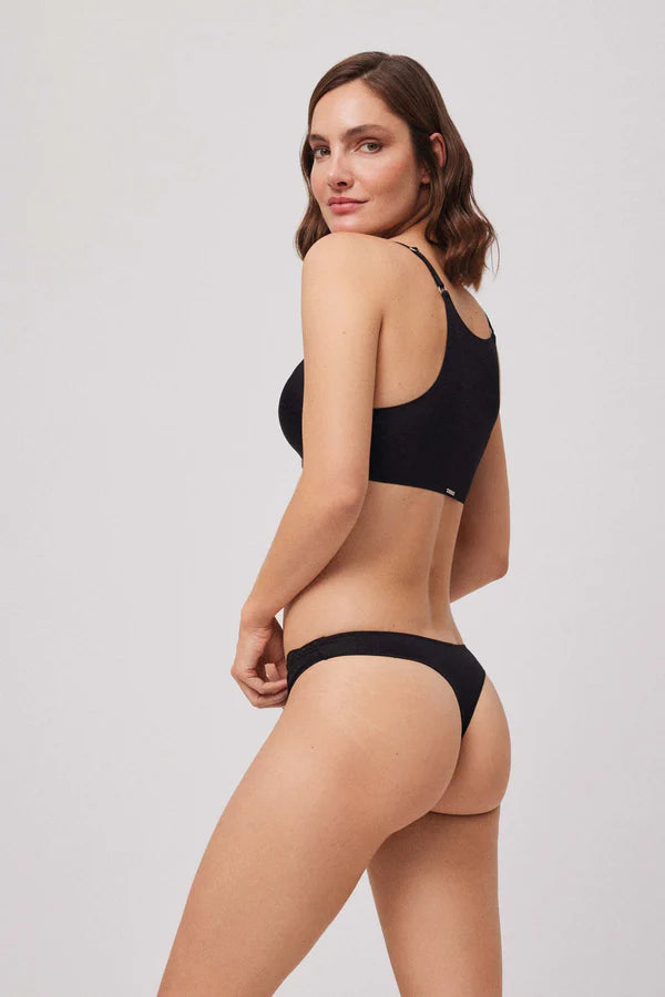 Tanga lencero Negro