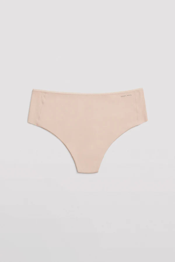 Tanga alto de control con acabados invisibles Nude
