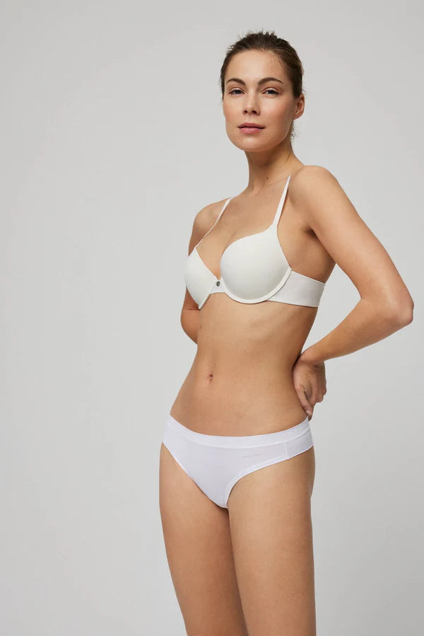 Tanga elástico Adapt con acabados invisibles Blanco