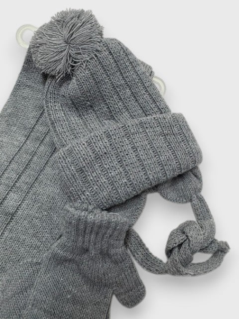 Conjunto de gorro, bufanda y manoplas Liso Gris